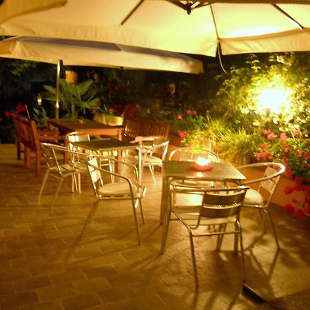 Locanda Villa Moderna Генуя Екстер'єр фото