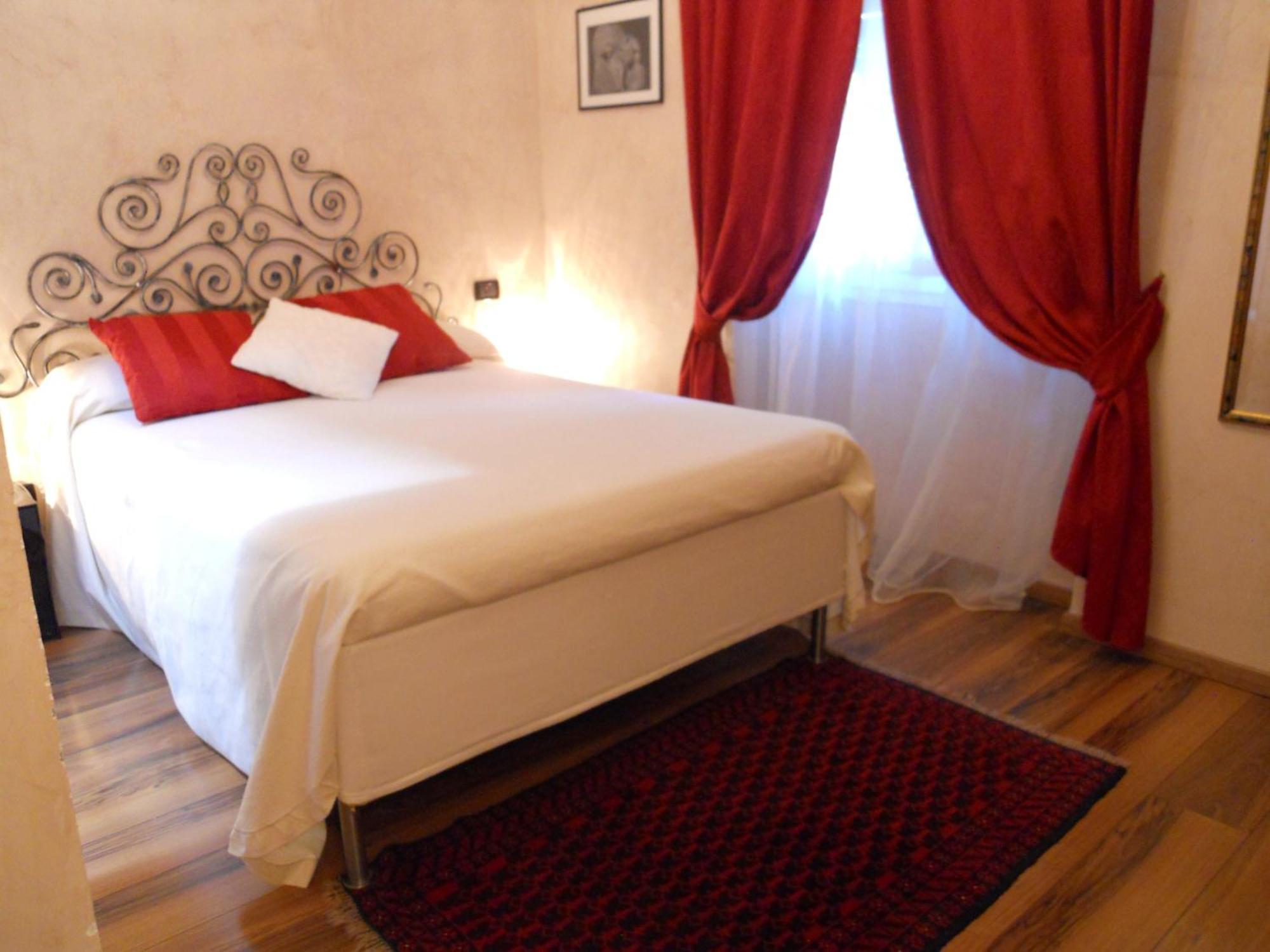 Locanda Villa Moderna Генуя Екстер'єр фото