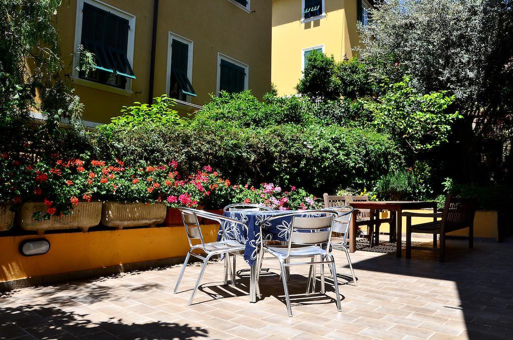Locanda Villa Moderna Генуя Екстер'єр фото